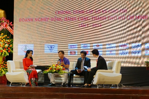 bi-thu-thang-cam-ket-tao-thuan-loi-chua-tung-co-cho-doanh-nghiep