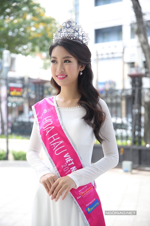 do-my-linh-xinh-dep-xuat-hien-sau-dang-quang-5