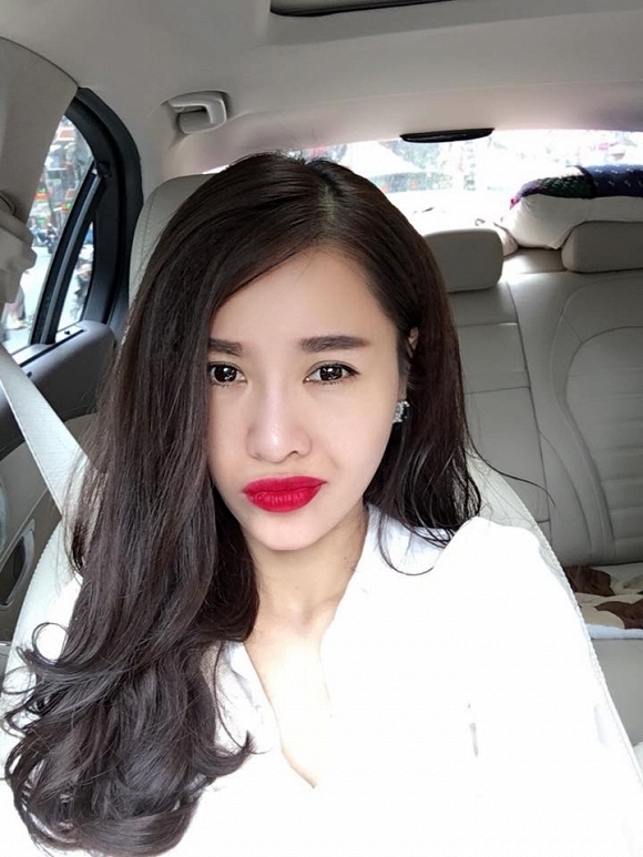 Quế Vân chê Hạ Vi hát dở 1