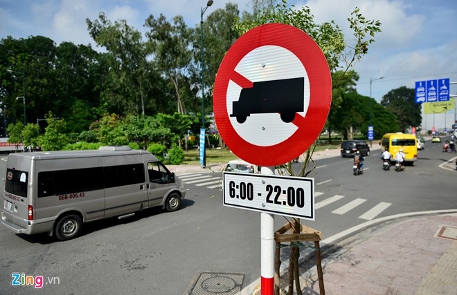Duong moi thong thoang o cua ngo san bay Tan Son Nhat hinh anh 5