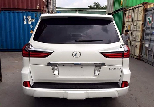 lexus-lx570-2016-nhap-my-gia-6-ty-tai-viet-nam-2