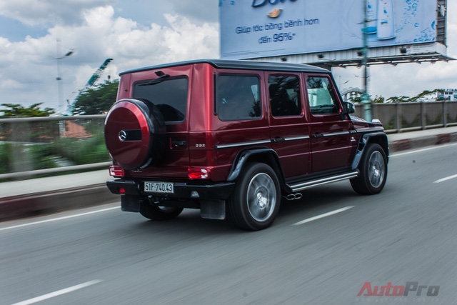  Dòng xe Mercedes G63 AMG tại thị trường Việt Nam không còn xa lạ gì với các tay chơi Việt, trong đó, những biển tứ hay ngũ quý thường được ưu ái xuất hiện trên ông vua địa hình thế hệ mới. 
