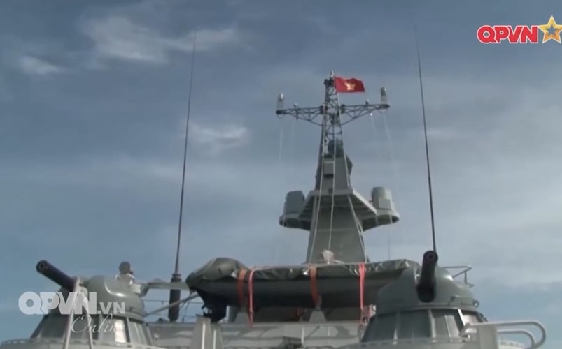 Ngam cap tau ten lua Molniya moi tinh cua Viet Nam-Hinh-9