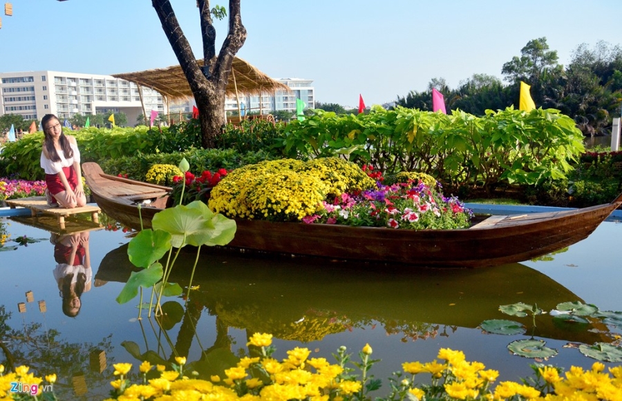 Toan canh khu nha giau Sai Gon bi mui hoi bao phu hinh anh 16