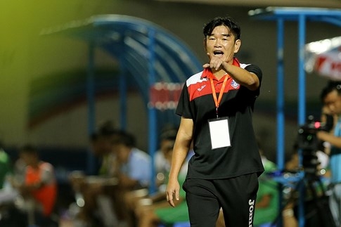 V-League 2016: Bệnh sợ vô địch và nỗi lo 'không chột cũng què' - ảnh 4