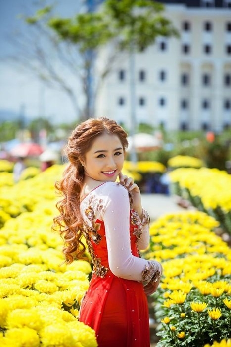 đại gia, siêu xe, Tặng vợ siêu xe 7 tỷ, Vợ hotgirl, chồng ‘soái ca’, chân dung vợ soái ca tặng siêu xe