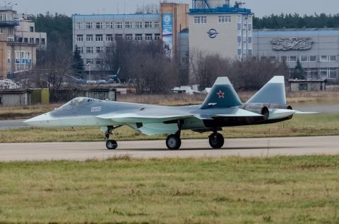 Ao nguy trang moi cho T-50 PAK FA
