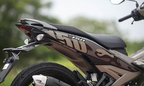 chi-tiet-yamaha-exciter-150-camo-2016-10