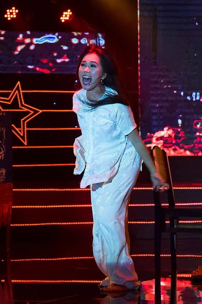 Hoai Linh xot xa khi tum toc, tat vao mat chau ruot Vu Linh hinh anh 4