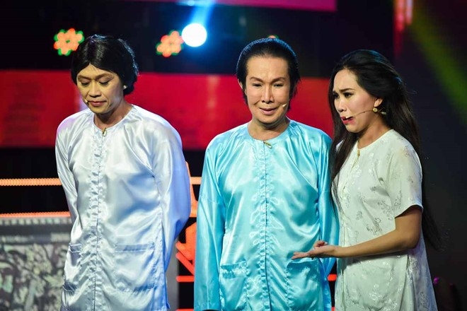 Hoai Linh xot xa khi tum toc, tat vao mat chau ruot Vu Linh hinh anh 5