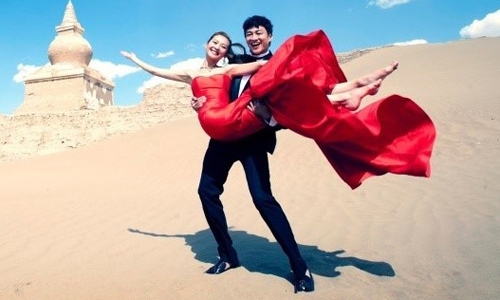 ha-nhuan-dong-dat-hon-50-ban-cho-tiec-cuoi