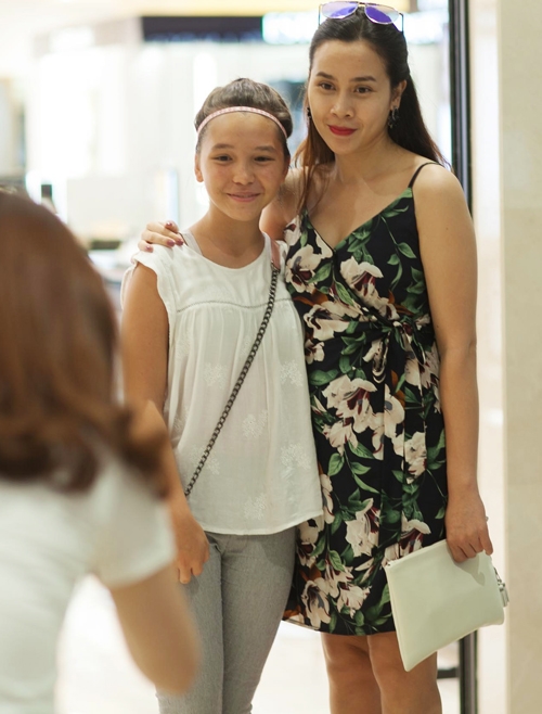 luu-huong-giang-tu-lai-xe-hop-di-mua-sam-8