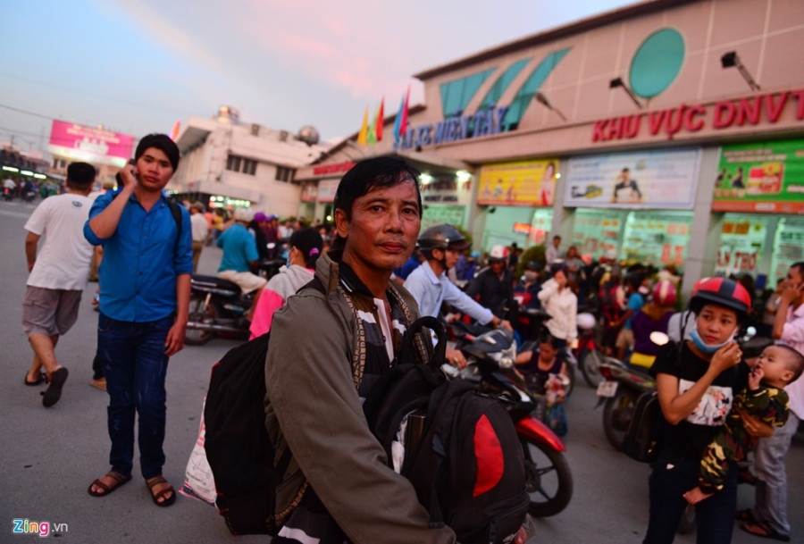 Khon kho tim xe khach ve que nghi le 2/9 hinh anh 14