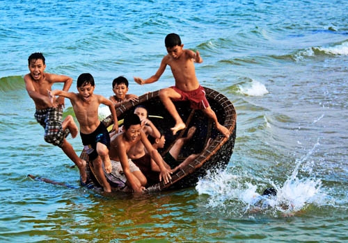 thu-tuong-phe-duyet-hon-2-ty-usd-de-giam-ngheo-tren-ca-nuoc-1