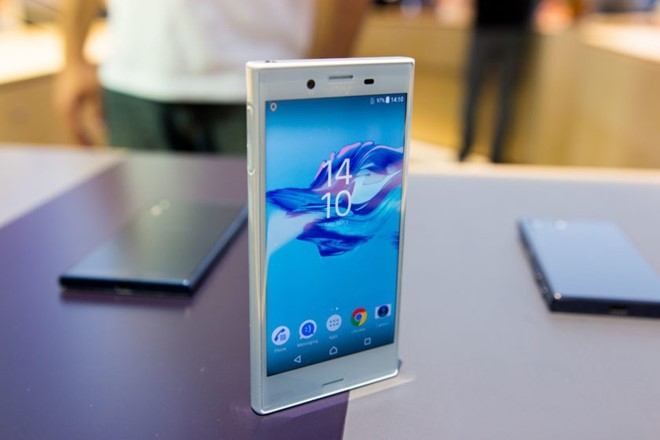 10 smartphone dang chu y vua ra mat hinh anh 2