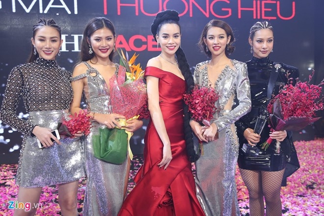 Phi Phuong Anh: ‘Toi xung dang la quan quan hon Mai Ngo’ hinh anh 2