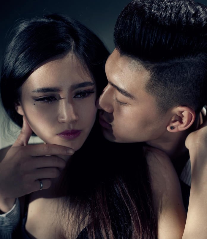 365 ngay 'yeu' lien tiep va cai ket co hau cua me 'se' xau xi - 2