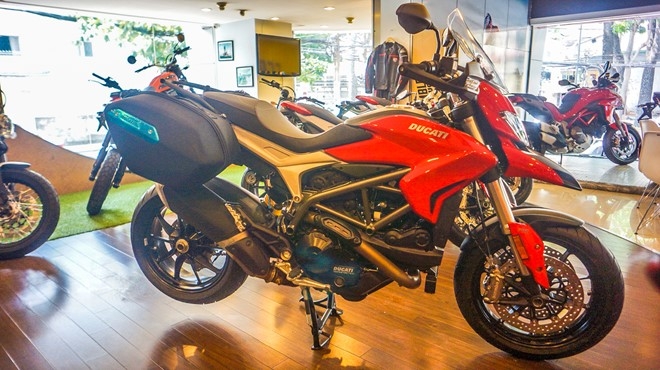 Ducati Hypermotard va Hyperstrada 939 co mat tai Viet Nam hinh anh 2
