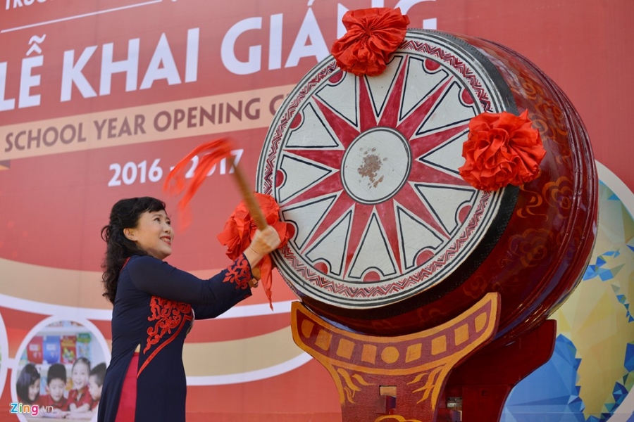 Le khai giang tai ngoi truong danh cho con nha giau hinh anh 6