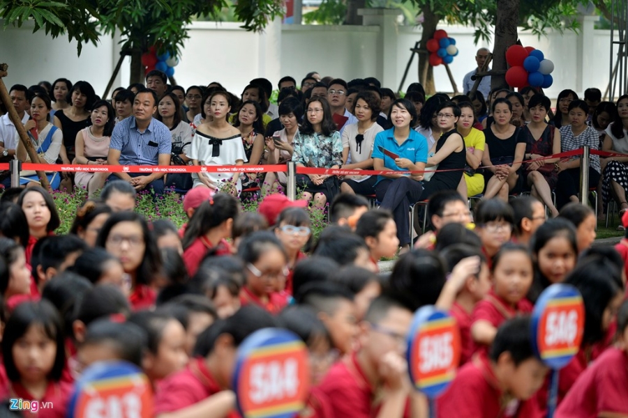 Le khai giang tai ngoi truong danh cho con nha giau hinh anh 13