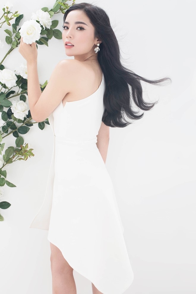 Hoa hau Ky Duyen kieu sa trong bo anh moi hinh anh 4