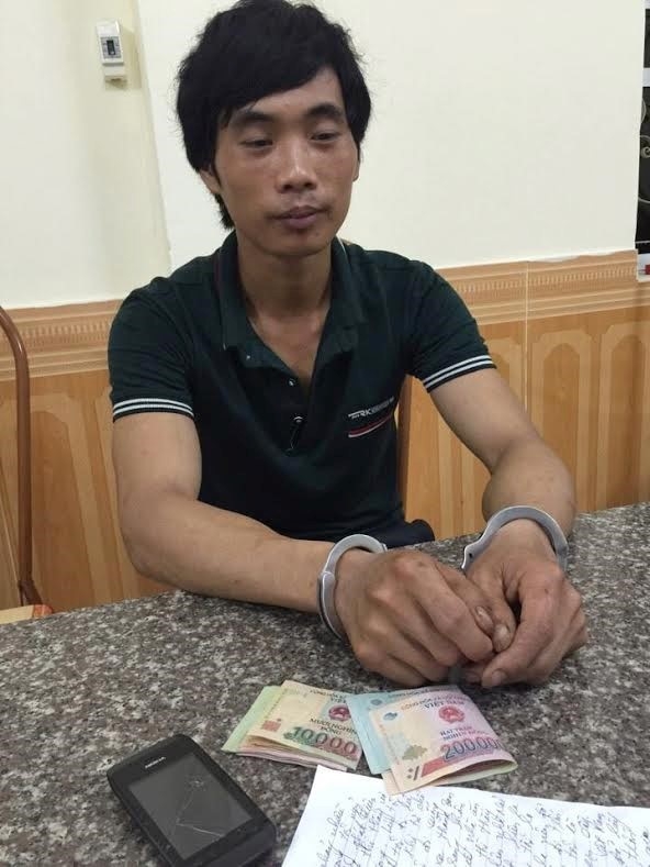 Nghi can giet 4 nguoi o Lao Cai bi ap giai toi hang da hinh anh 1