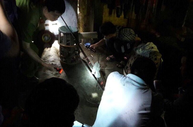 Nghi can giet 4 nguoi o Lao Cai bi ap giai toi hang da hinh anh 2