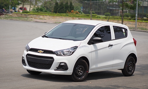 chevrolet-spark-van-2016-gia-320-trieu-dong-tai-viet-nam