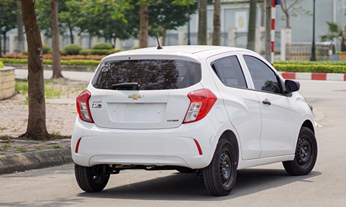 chi-tiet-chevrolet-spark-van-2016-tai-ha-noi-1