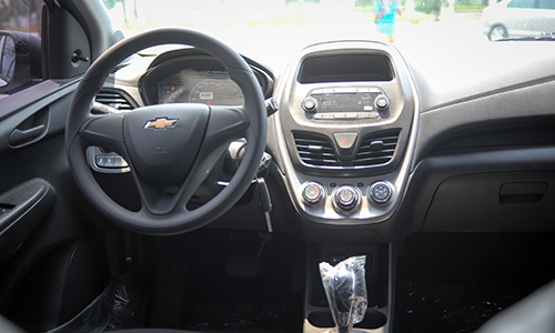 chi-tiet-chevrolet-spark-van-2016-tai-ha-noi-6