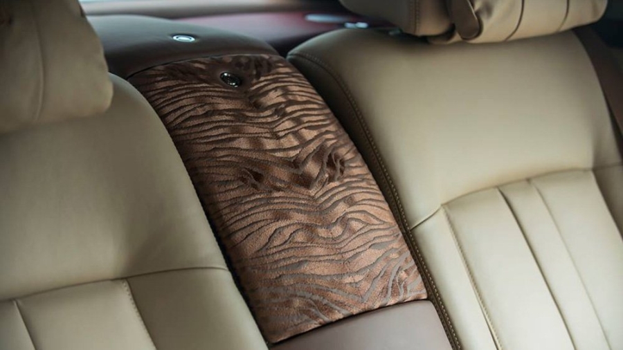 Rolls-Royce Phantom, triệu đô, tỷ phú, người sinh năm Nhâm Dần