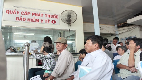 Image result for Quảng Nam ‘âm’ 210 tỉ đồng quỹ khám chữa bệnh BHYT