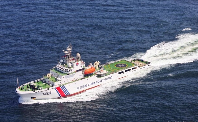 Tàu tuần duyên Trung Quốc (Ảnh: China Defense)