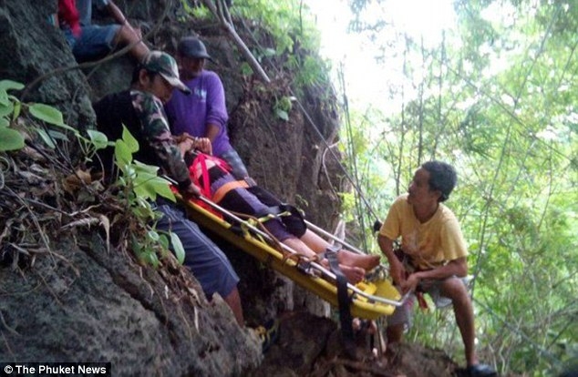 Thái Lan: Trốn kẻ cưỡng hiếp, nữ du khách người Mỹ rơi xuống vực núi sâu 45m - Ảnh 3.
