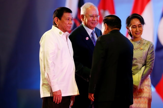 ​Tổng thống Philippines “giang hồ hơn cả giang hồ” 