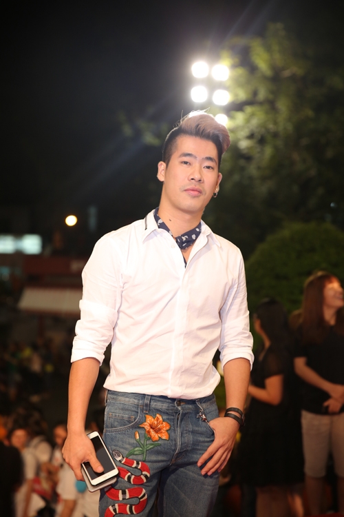 Stylist Travis Nguyễn.