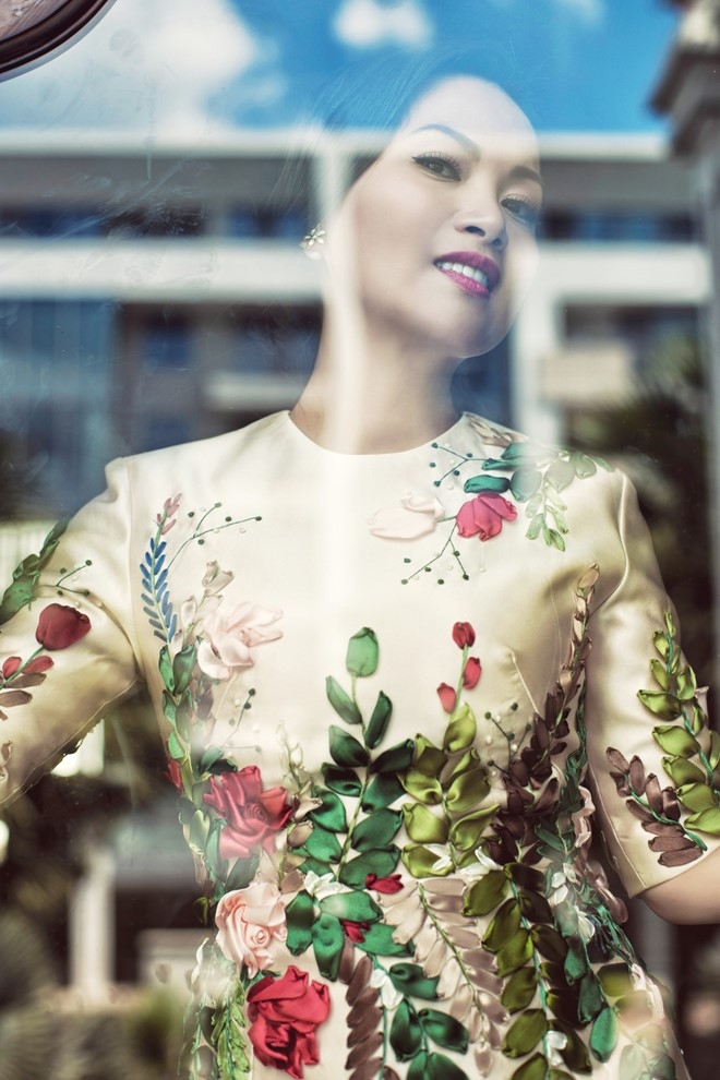 Em gai Cam Ly dien dam ren, vay hai day quyen ru hinh anh 4