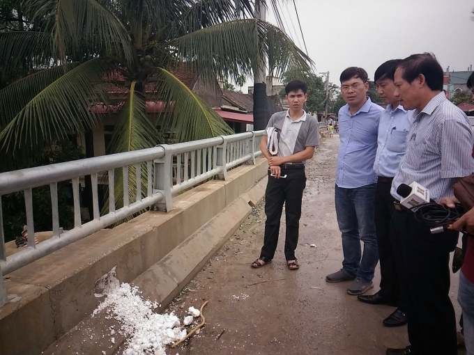 Trưa nay, ông Phạm Hoàng Tuấn, Phó Giám đốc Sở GTVT Hà Nội đã có mặt tại công trường để kiểm tra.