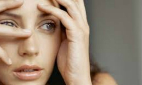 Mọi người đều phải nín thở khi ở gần tôi
