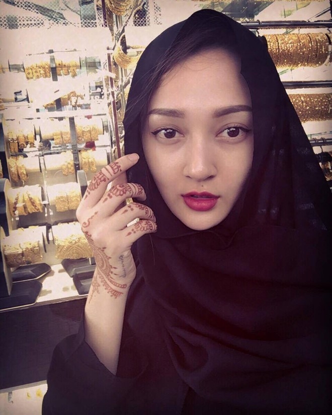 Nghi van Bao Anh - Ho Quang Hieu du lich Dubai cung nhau hinh anh 1