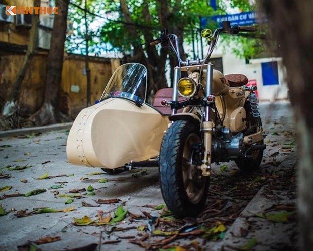 Honda Super Cub, Honda Super Cub độ xít đờ ca, độ xe, xe sidecar 3 bánh