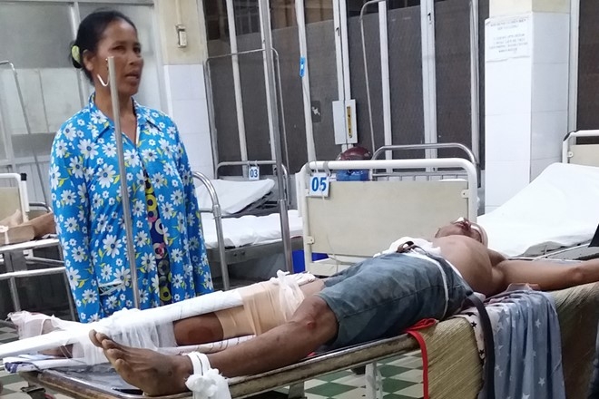 Nam cong nhan tu nan khi ve gan toi nha hinh anh 2