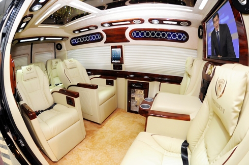 trao-luu-do-noi-that-limousine-tien-ty-o-viet-nam