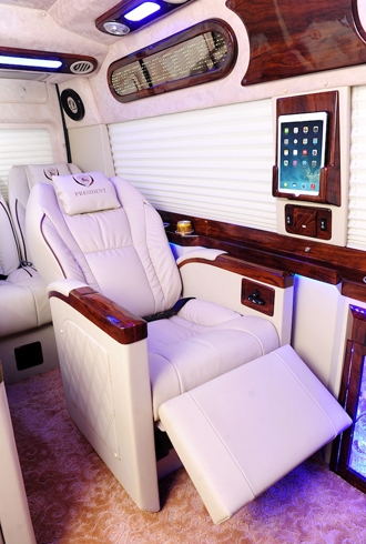 noi-that-hang-sang-cua-ford-transit-4