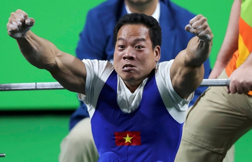 bo-me-ke-ve-cuoc-doi-nhu-co-tich-cua-do-cu-le-van-cong-2