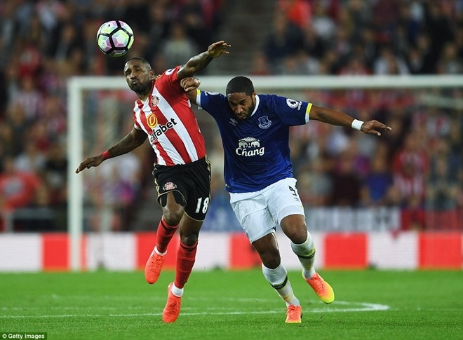Lukaku ghi hat-trick, Everton thang doi cua David Moyes hinh anh 4