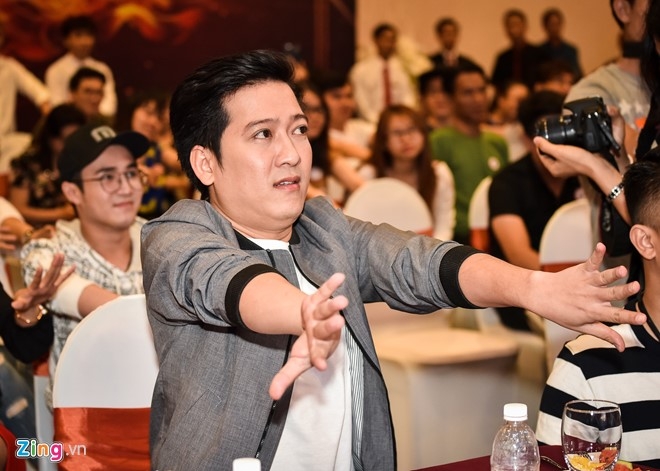 Hong Dao ke chuyen Chi Tai nhan tin lam phien ca dem hinh anh 5