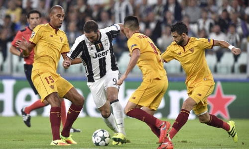 juventus-bi-sevilla-cam-hoa-trong-tran-ra-quan-champions-league