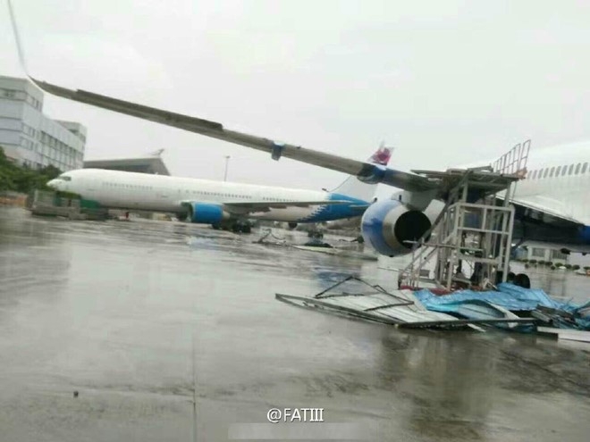 Sieu bao Meranti thoi dat may bay Boeing tai Trung Quoc hinh anh 2