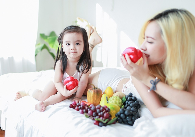 Minh Phượng đã nhiều lần đoạt Huy chương vàng, Cúp vàng ở các giải thi đấu belly dance trong và ngoài nước. Hai thành tích mà cô tự hào là: Vô địch giải belly dance Châu Á Thái Bình Dương và lọt vào Bán kết cuộc thi Vietnams got talent mùa thứ 3.